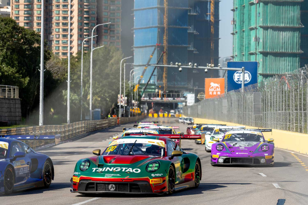 Top-10 finish for Absolute Racing Porsches at Macau
