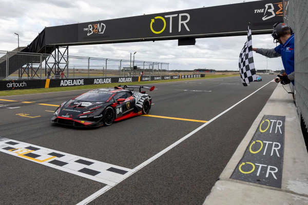 Absolute Racing Teams Extend Their Winning Streak in Australia
