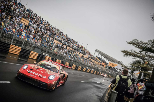 Tsingtao Beer Absolute Racing Porsche Top-5 in the FIA GT World Cup at Macau