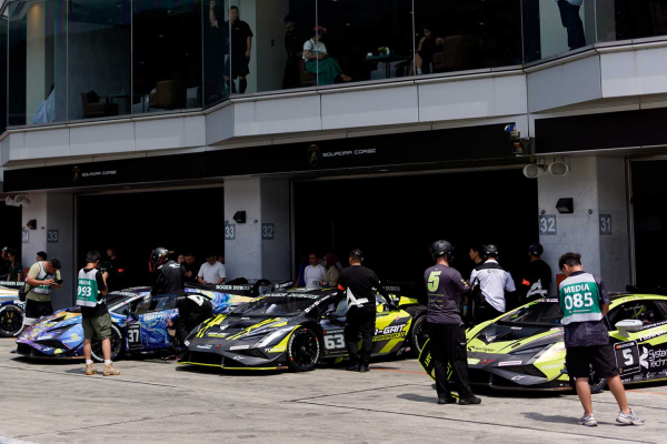 Full House at Fuji: Four Cars, Four Podiums